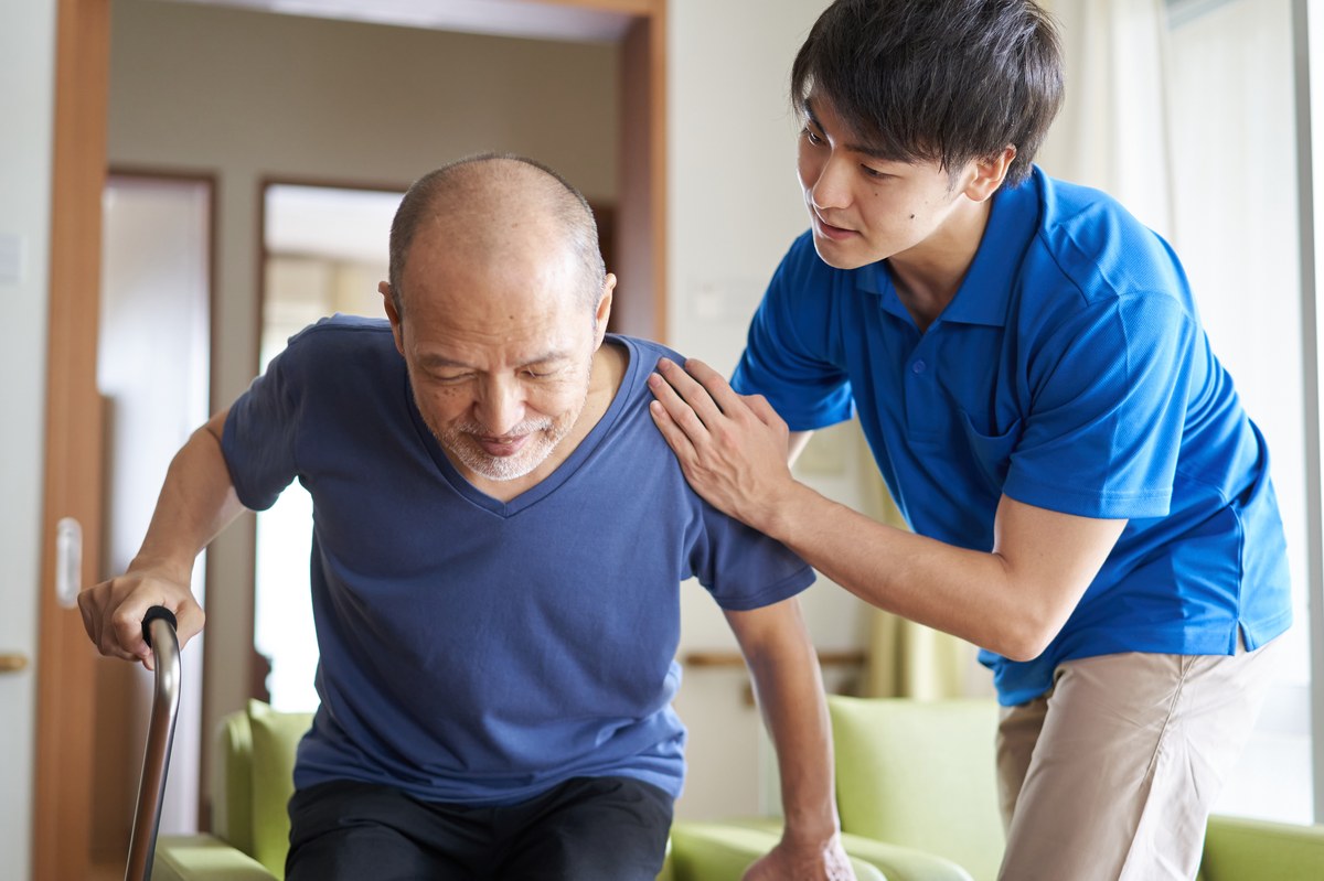 脳卒中、退院してからが本番。在宅リハビリで本当に大切なこと