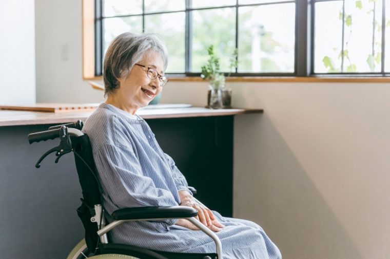 夏の家ごもりと片麻痺 〜動かない日が、体を弱らせる前に〜